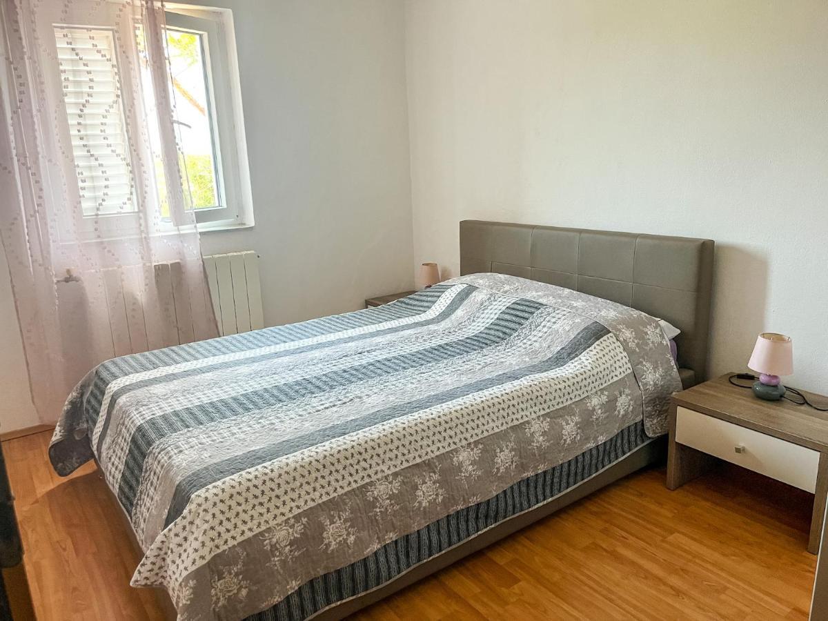 Apartment Lidija バニョレ エクステリア 写真